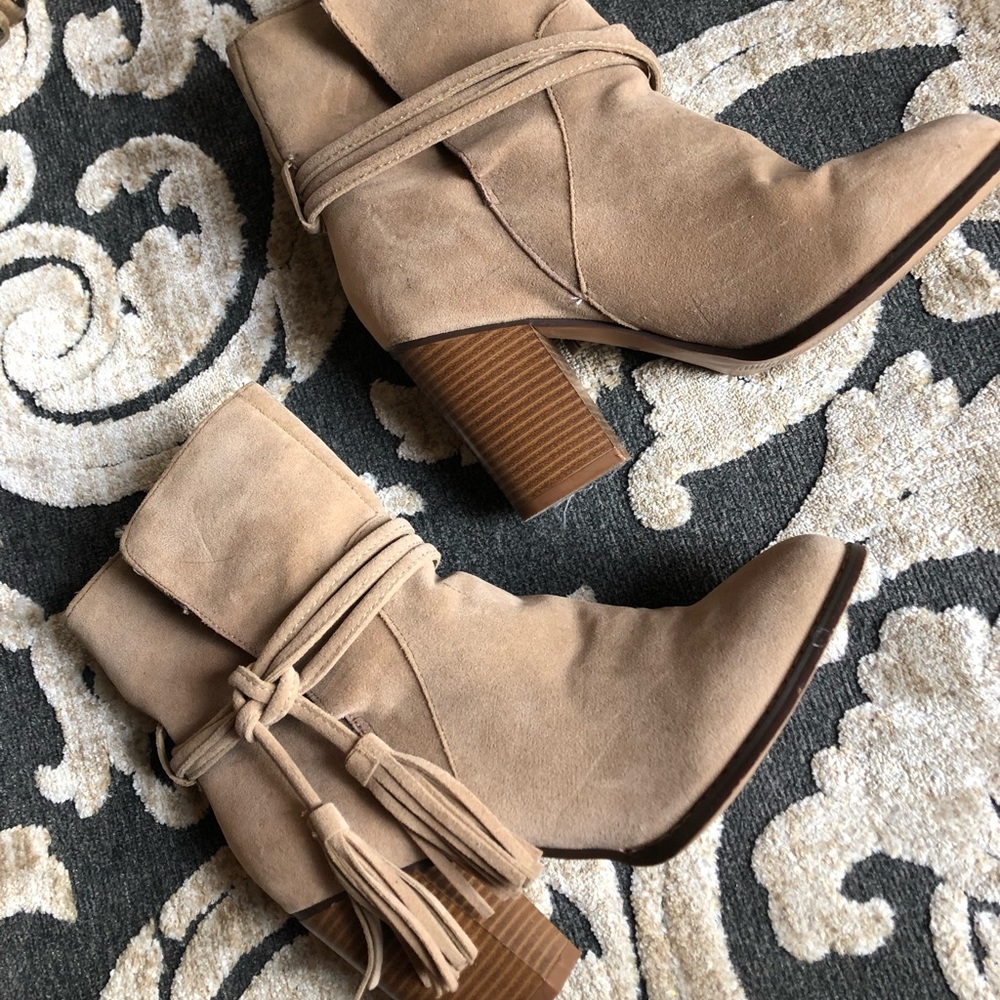 Cato booties, Sz 9 pre-owned